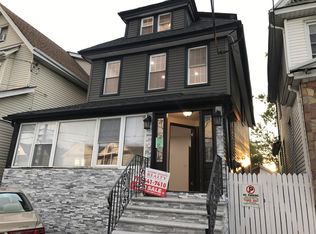 10418 131st St, South Richmond Hill, NY 11419
