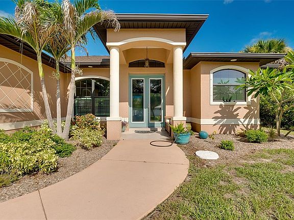 3rd image of 545 Pembroke Dr