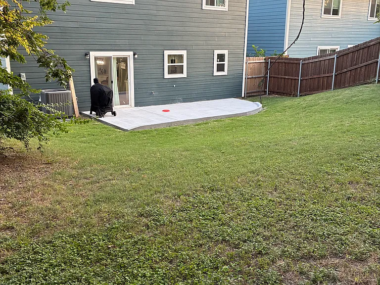 5620 Carver Dr — Photo 3