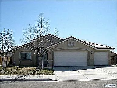 11347 Granite Ct — Photo 1