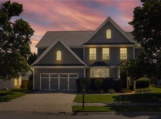 1763 Sahale Falls Dr, Braselton, GA 30517