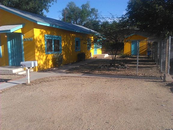 Duplex, Unit A in front