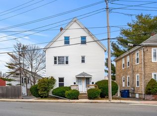 90 Broadway, Salem, MA 01970