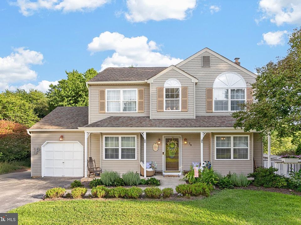 1st image of 29 Lamberts Ln