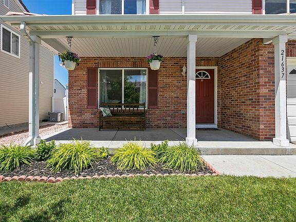 3rd image of 21637 E 53rd Pl