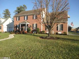 201 White Sand Ct, Colonial Heights, VA 23834