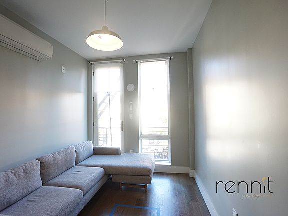 5th image of 816 Saint Johns Pl #4F