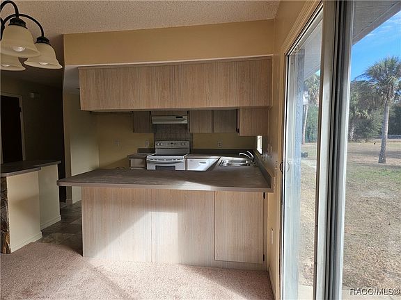 3rd image of 7370 W Seven Rivers Dr