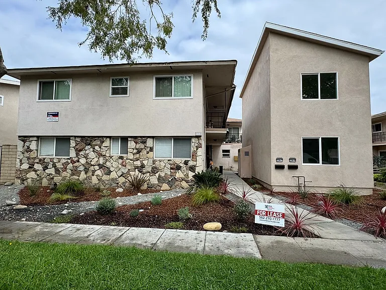 2264 San Anseline Ave #7 — Photo 2