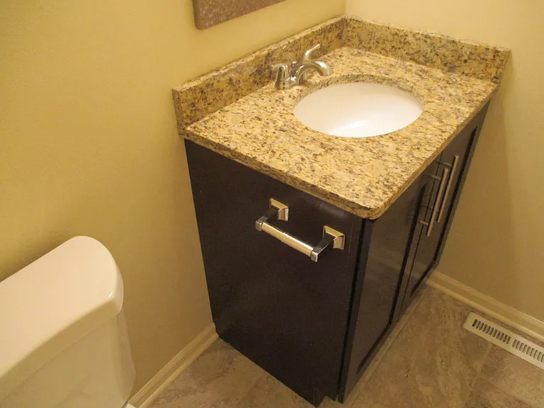1161 Foxglove Ln — Photo 32