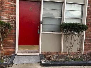 1090 3rd St #4, Stone Mountain, GA