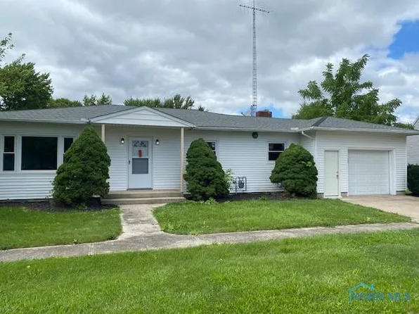 101 N Park St, Deshler, OH 43516