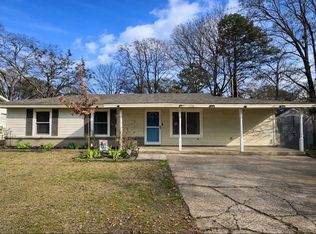 1756 Provine Rd, Grenada, MS 38901