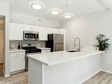 Monticello at Southport