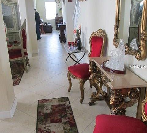 5th image of 1629 Thetford Cir