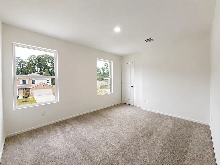 13530 Bay Springs Dr — Photo 11