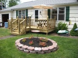 808 Verna Dr, Vestal, NY 13850
