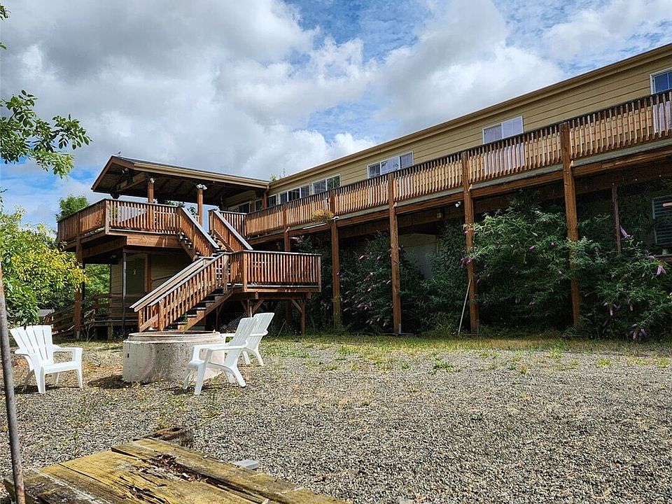 1st image of 211 Shoreline Drive