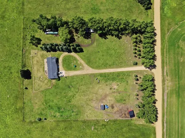 17431 N Township Road 444, Camrose County, AB T0B 3Y0