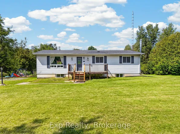 1901 Hollowview Rd, Centre Hastings, ON K0K 3E0