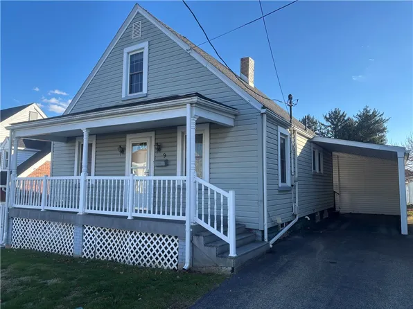 9 Woodlawn Ave, Uniontown, PA 15401