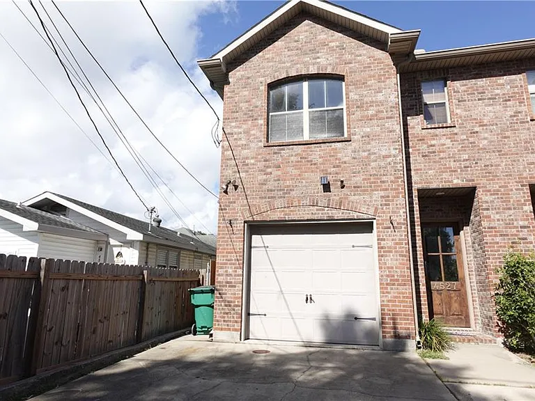 4527 Camel St — Photo 1