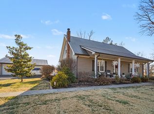 595 White Rd, Portland, TN 37148