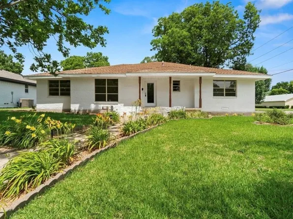 100 N Lois Ln, Richardson, TX 75081