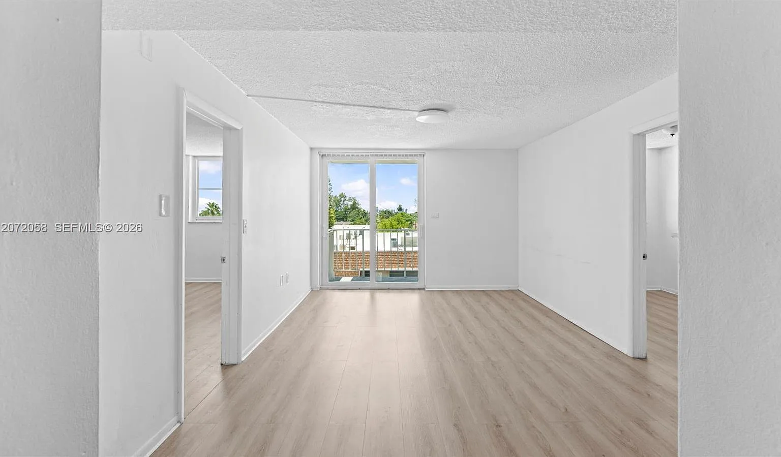 Isle Of Normandy Condo — Photo 3