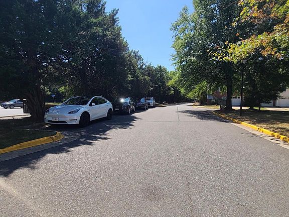 2nd image of 6300 Sharps Dr