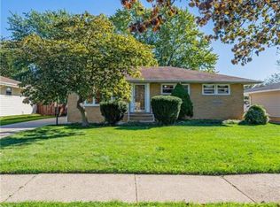 3791 Higley Rd, Rocky River, OH 44116