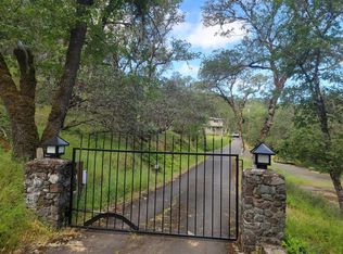 1900 Ridge Rd #A, Ukiah, CA 95482