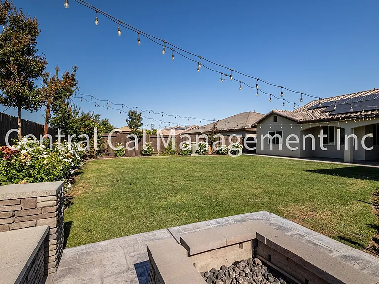 9029 Almond Creek Dr — Photo 31
