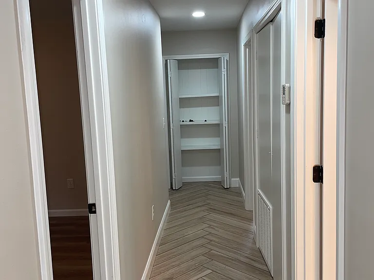 104 N Woodland Dr — Photo 11