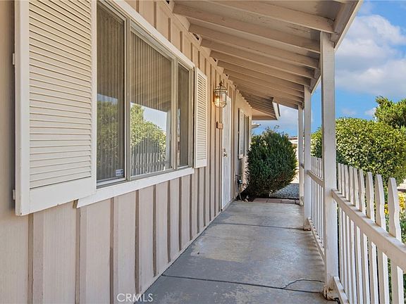 3rd image of 28763 Bradley Rd