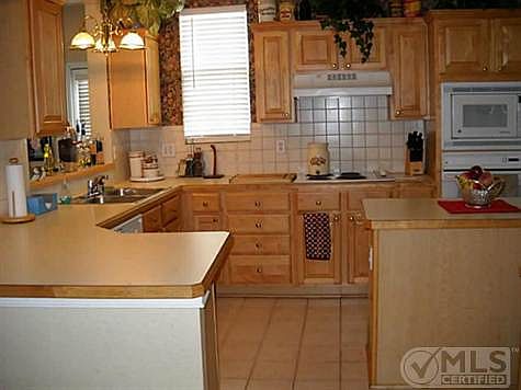 5th image of 5745 Christy Ln