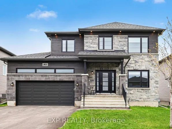 520 Lucent St, Russell, ON K4R 0G3