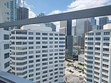 5th image of 905 Brickell Bay Dr APT 1931