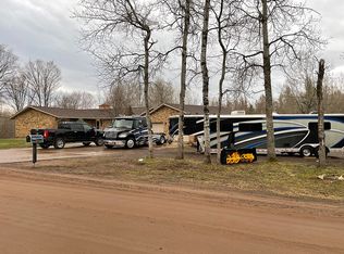 236 E Harney Rd, Esko, MN 55733