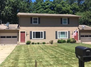 23537 Linden Dr, Elkhart, IN 46516