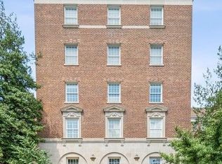 1661 Crescent Pl NW APT 210, Washington, DC 20009