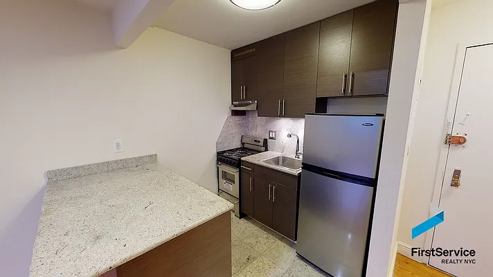 Rented by AZ REALTY NYC LLC | media 3