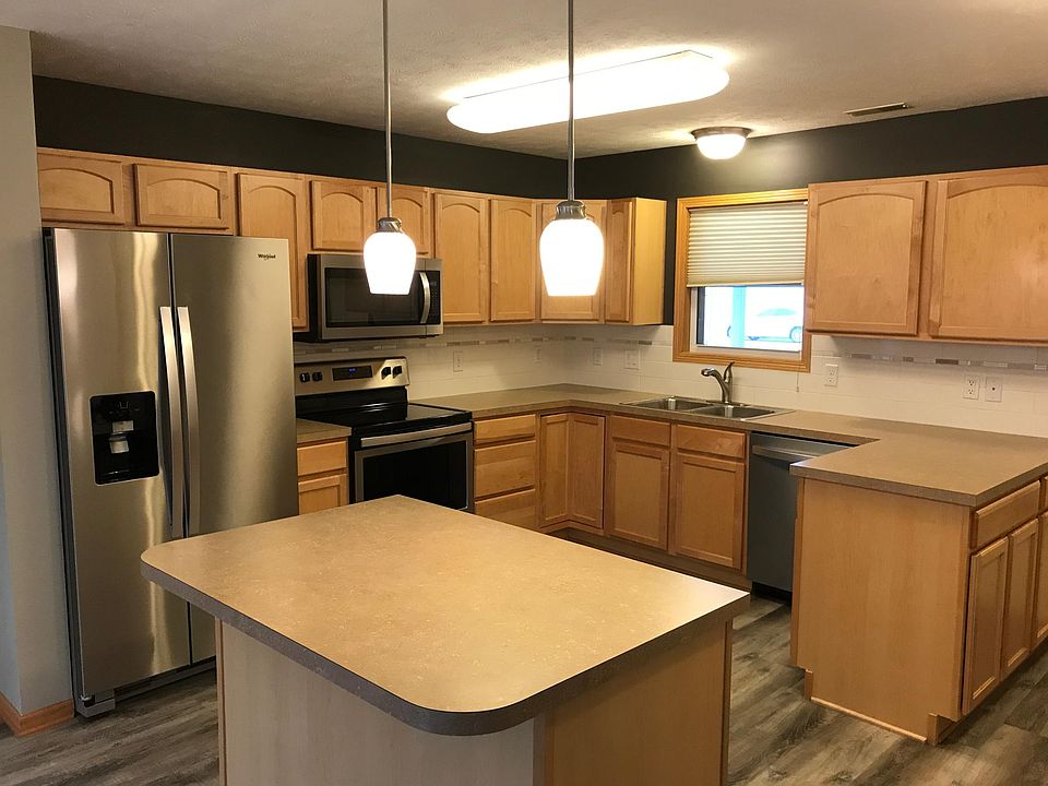 Upgraded stainless steel appliances