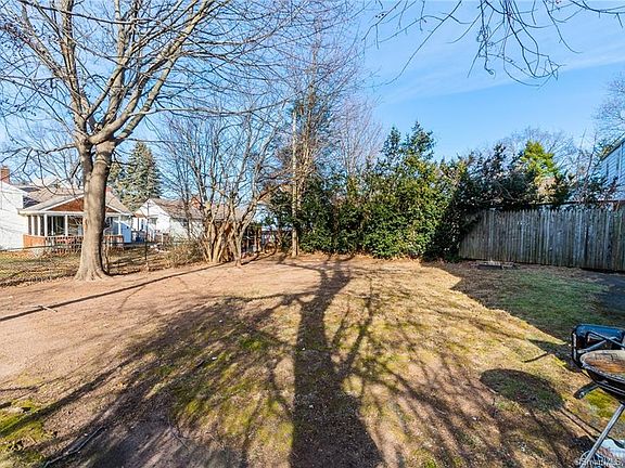 48 Massachusetts Avenue