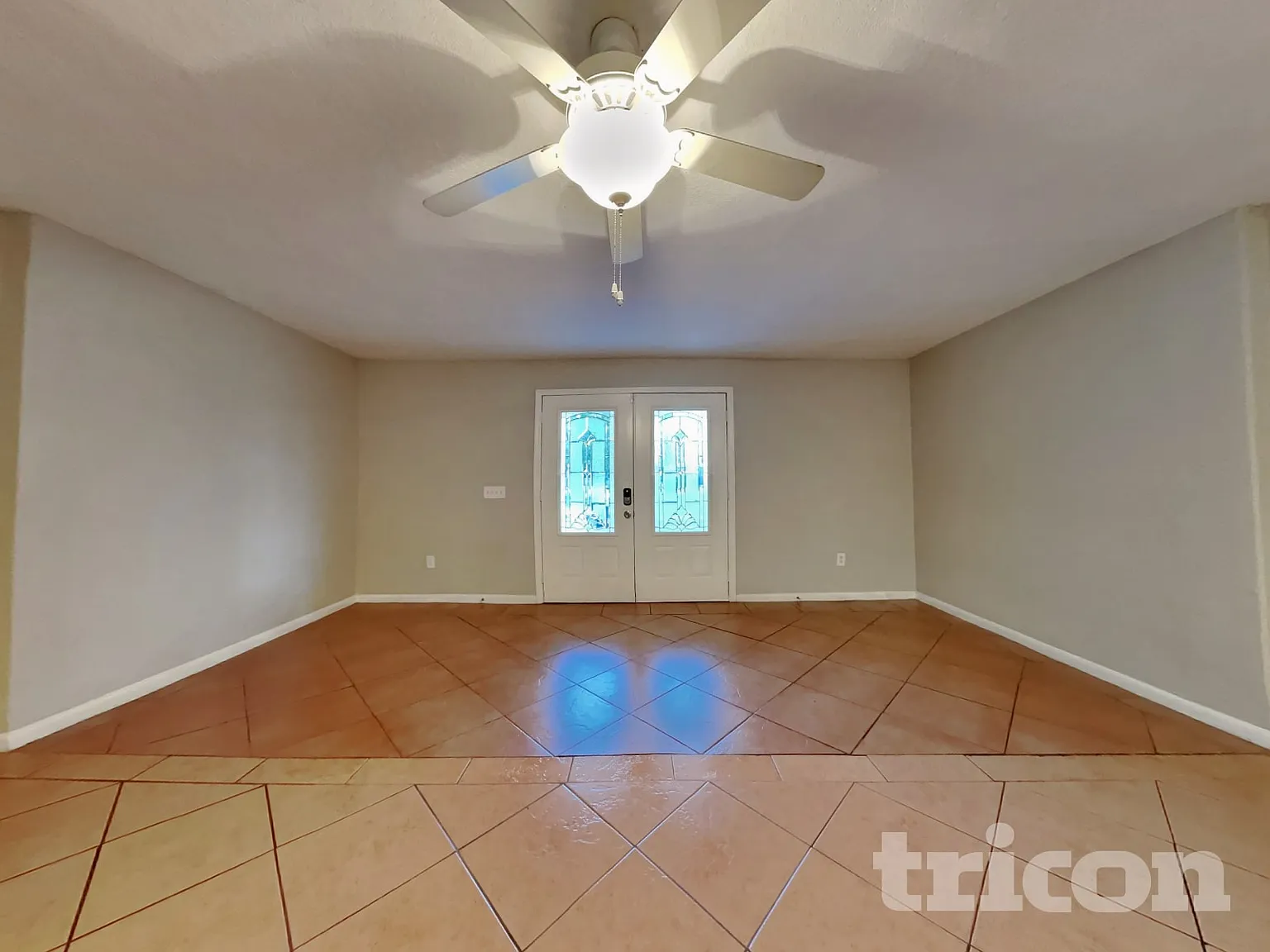 6953 41st Terrace N Saint Petersburg FL — Photo 4