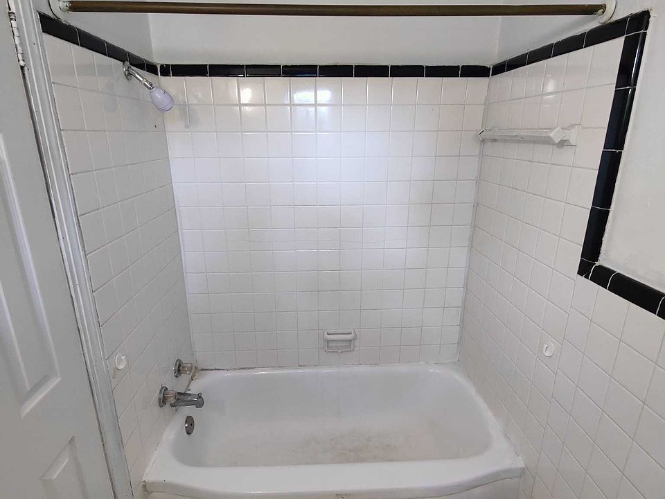 1st image of 616 Mills Ave #8