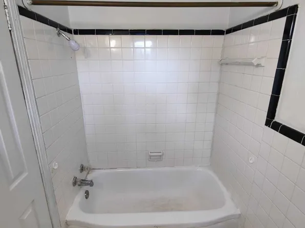 616 Mills Ave, Pensacola, FL