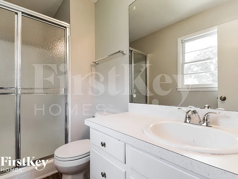 2032 Twin Falls Rd — Photo 14