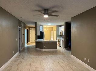 412 Sunset View Dr, Davenport, FL 33837