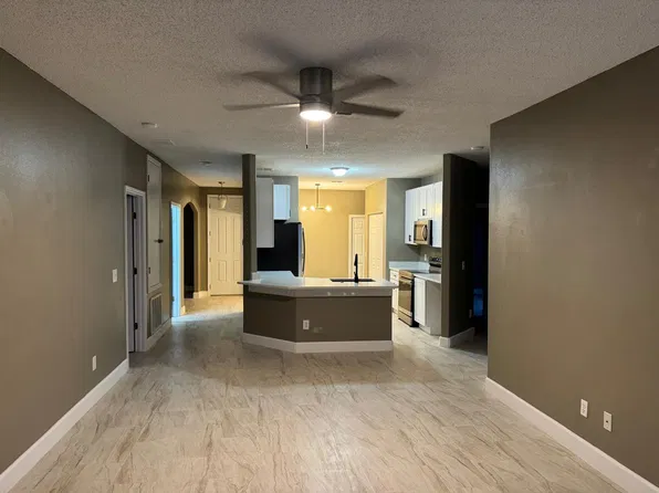 412 Sunset View Dr, Davenport, FL 33837